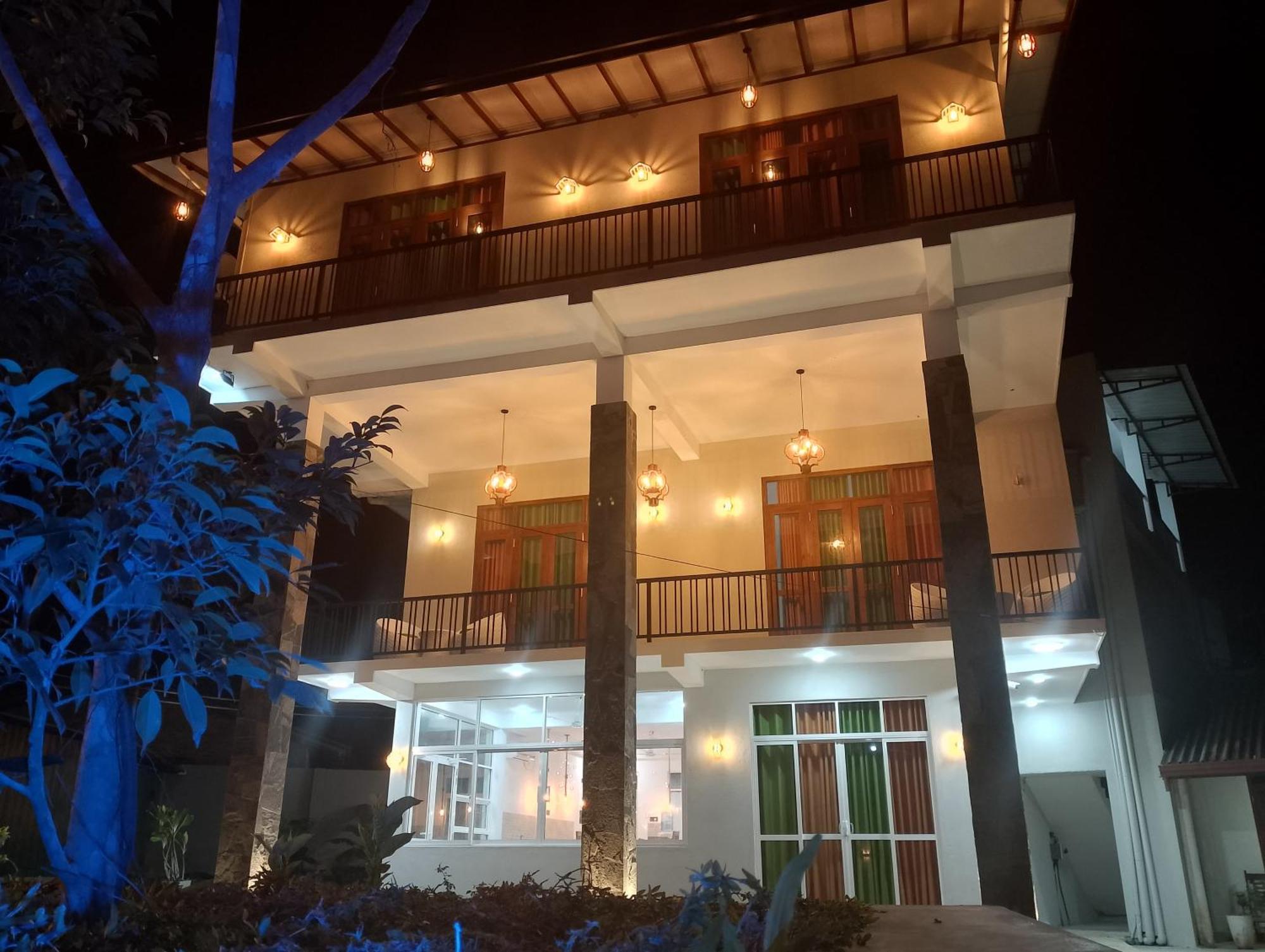 Hotel Malindu Yala Gate Tissamaharama Exterior foto